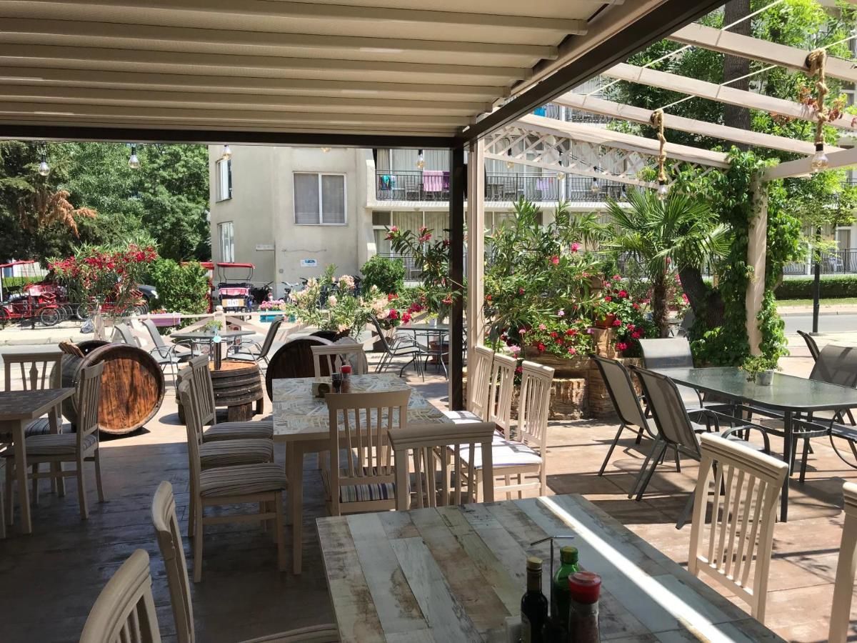 Отель Oleander House and Tennis Club Солнечный Берег-44