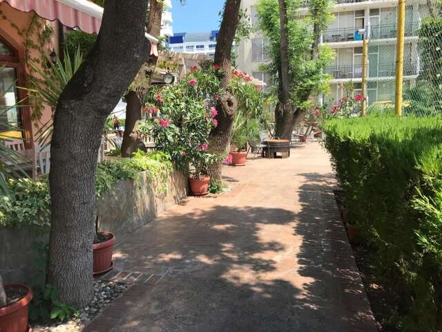 Отель Oleander House and Tennis Club Солнечный Берег-46